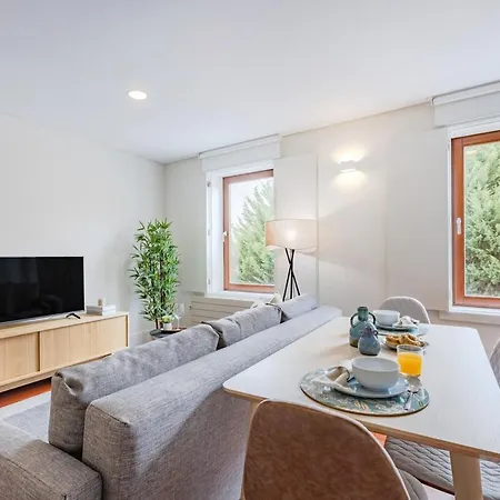 Balcony Retreat | Urban Flats Daire