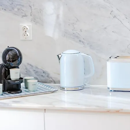 Balcony Retreat | Urban Flats *