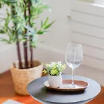 アパート Balcony Retreat | Urban Flats *