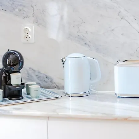 Balcony Retreat | Urban Flats Lägenhet *