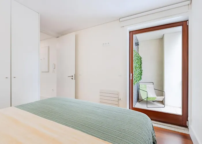 Apartment Balcony Retreat | Urban Flats *