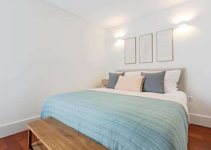 Balcony Retreat | Urban Flats Porto