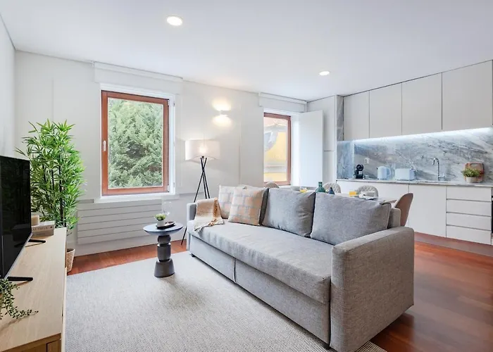 Balcony Retreat | Urban Flats Daire Porto