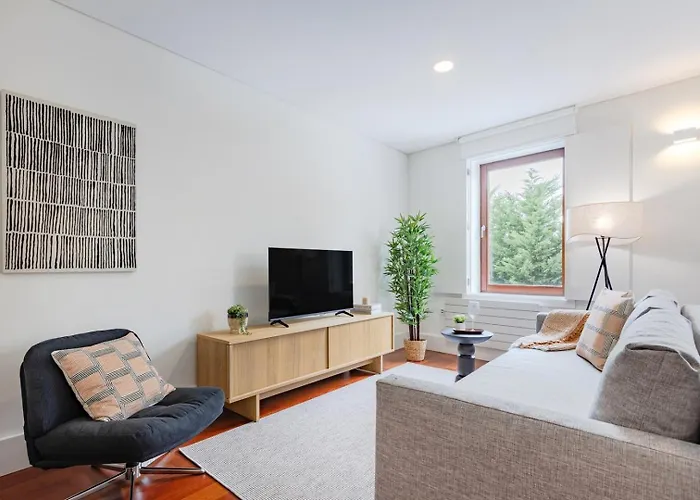 Balcony Retreat | Urban Flats